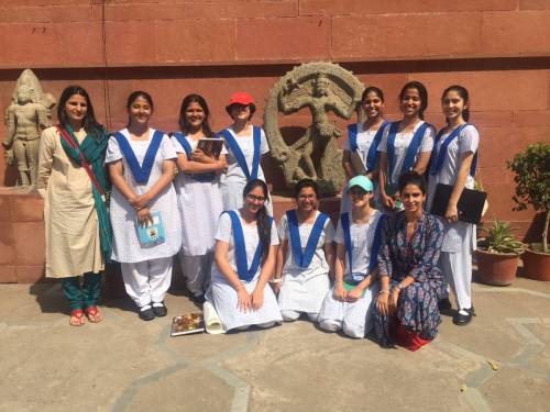 SC Arts girls visit National Museum, Delhi, with ex-welhamite Vasundhara Sangwan